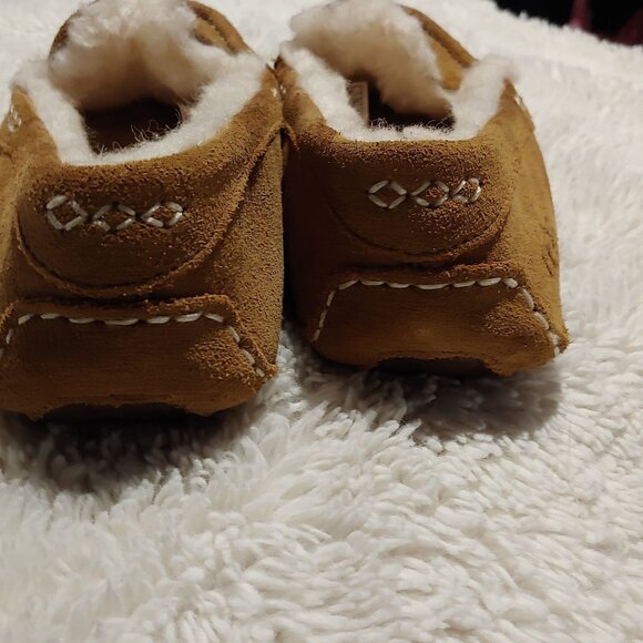 UGG Ansley Chestnut Suede Moccasin Slippers House Shoes Shearling lined Womens 9 - Picture 8 of 12